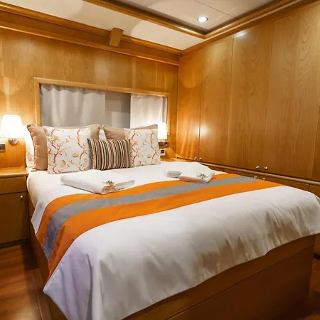 Lueks Gulette Tekne Tatili Úszó hotel Bodrum
